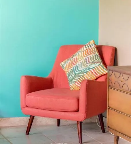 Mid Century Modern Near Old Town, Pool & Bbq Сasa de vacaciones *